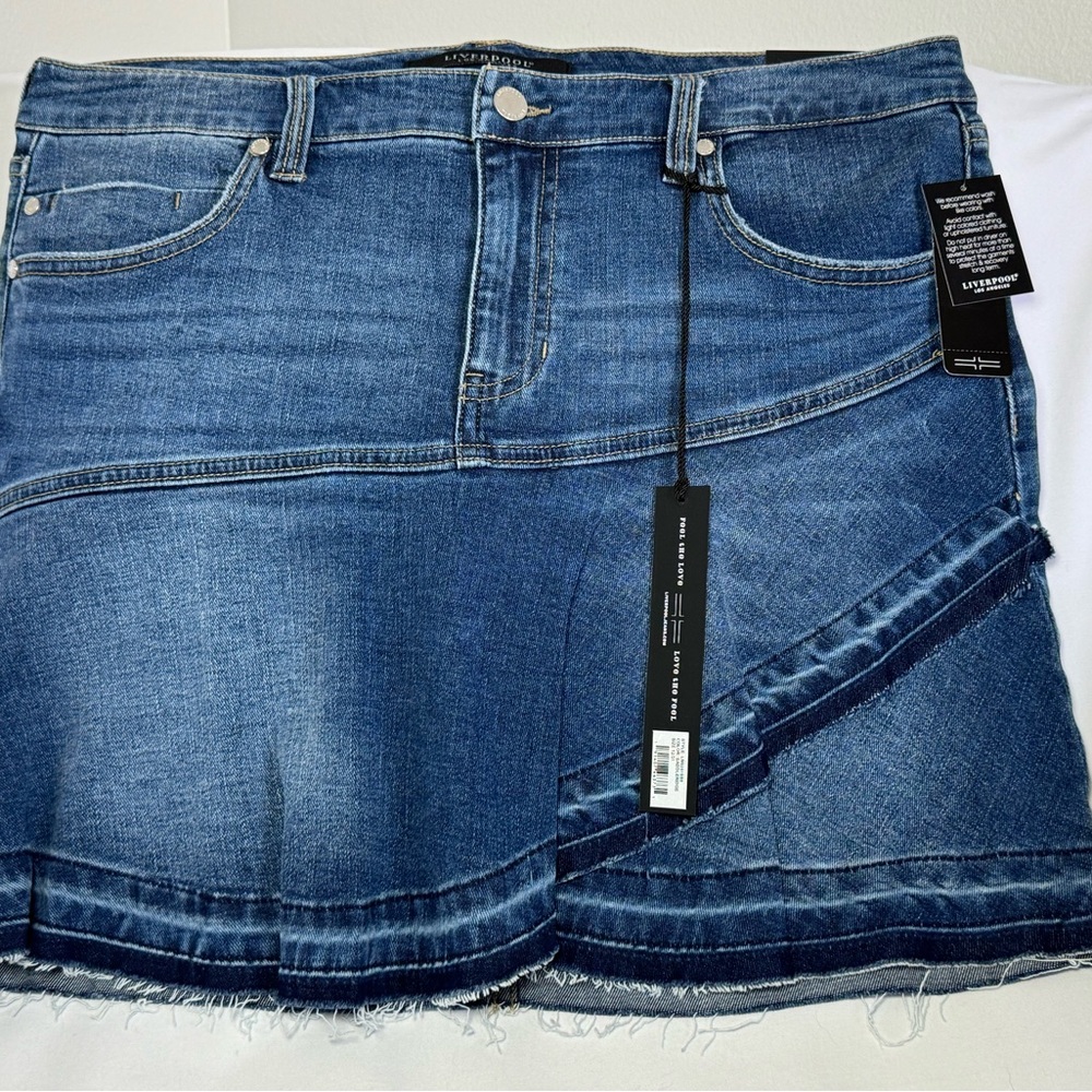 Liverpool Denim Skirt Size 12/31